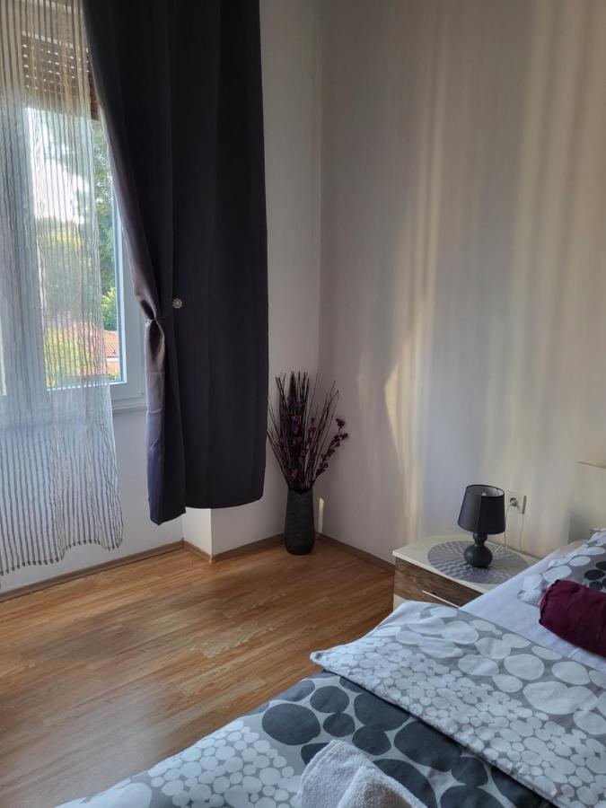 Rijeka Apartment With Free Parking And Large Balcony Exteriör bild